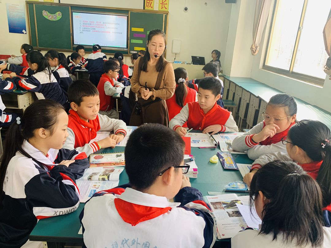 賀陽陽“抵抗彎曲”_副本.jpg 賀陽陽“抵抗彎曲”_副本.jpg