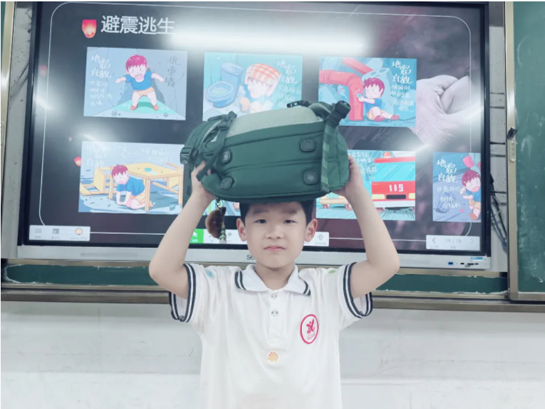 1748242369748752.png image.png